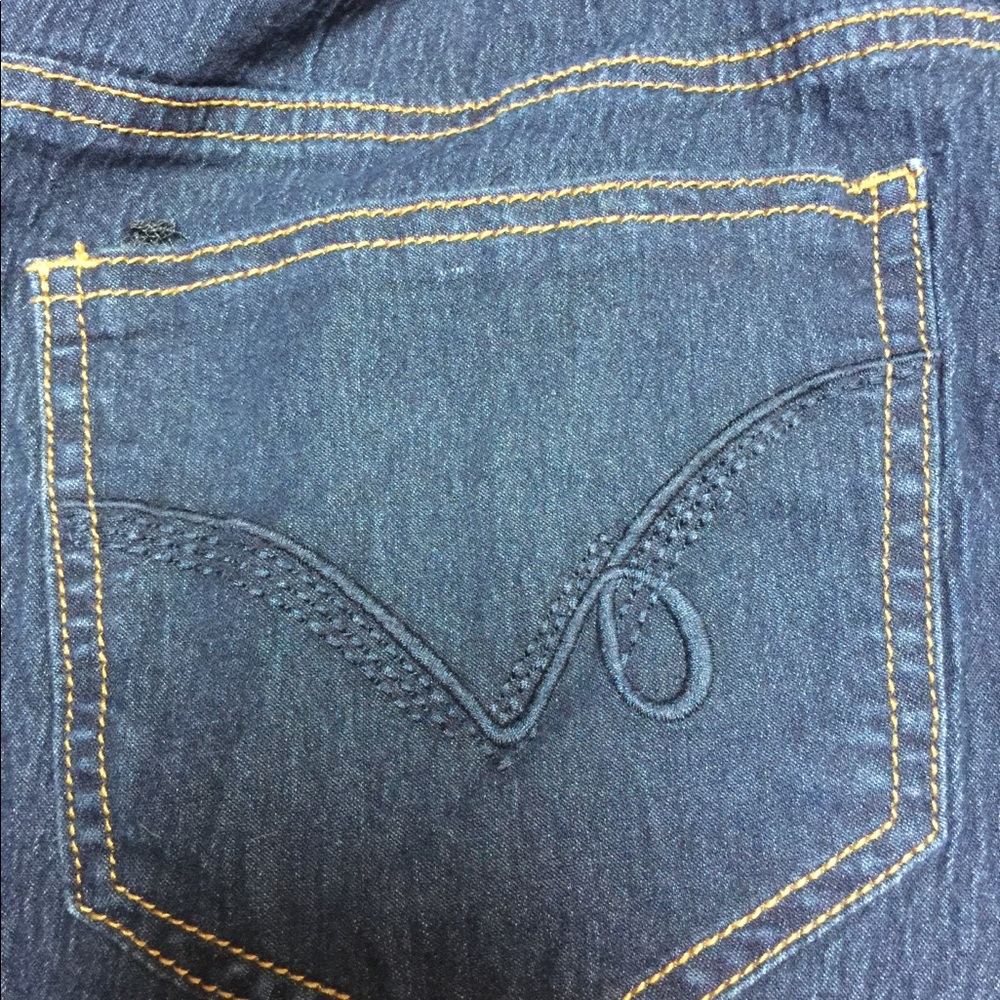 Maternity pants - Picture 5 of 7